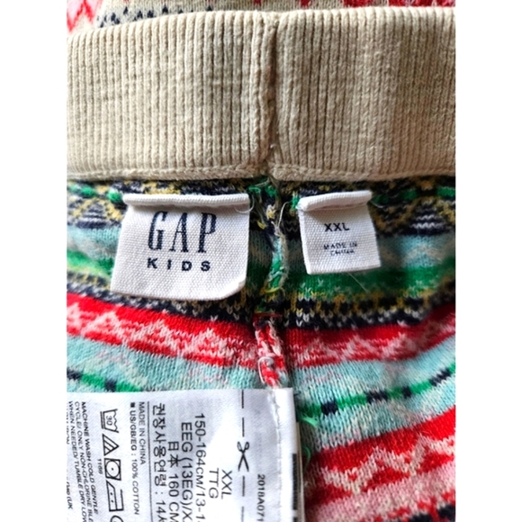 FREE WHEN ADDED TO BUNDLE - Gap Girls sweater pants - Picture 4 of 6